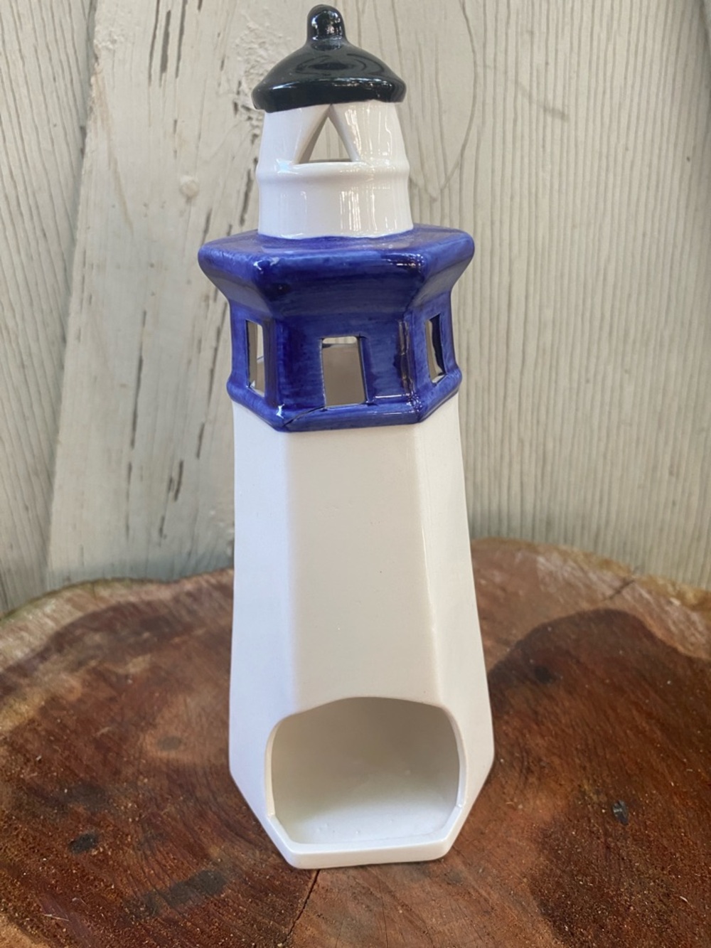 Vintage Ceramic Lighthouse tea light candle holder - Picture 3 of 4
